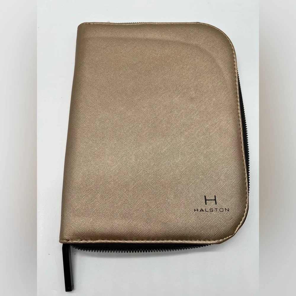 Halston travel jewelry case